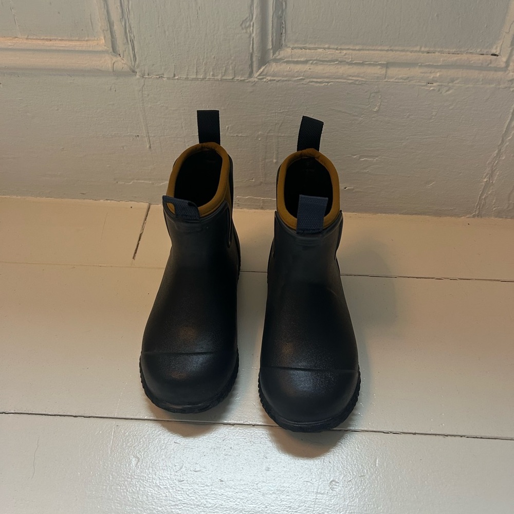 Kids Merry People Navy and Yellow Rain Boots